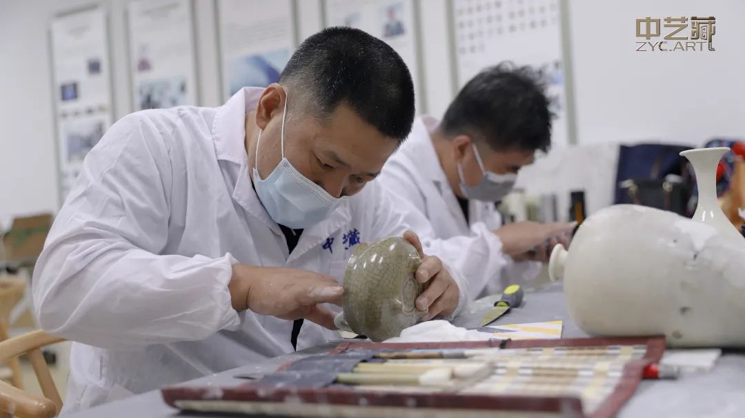 一个高收入的自由职业艺术品鉴定估价师